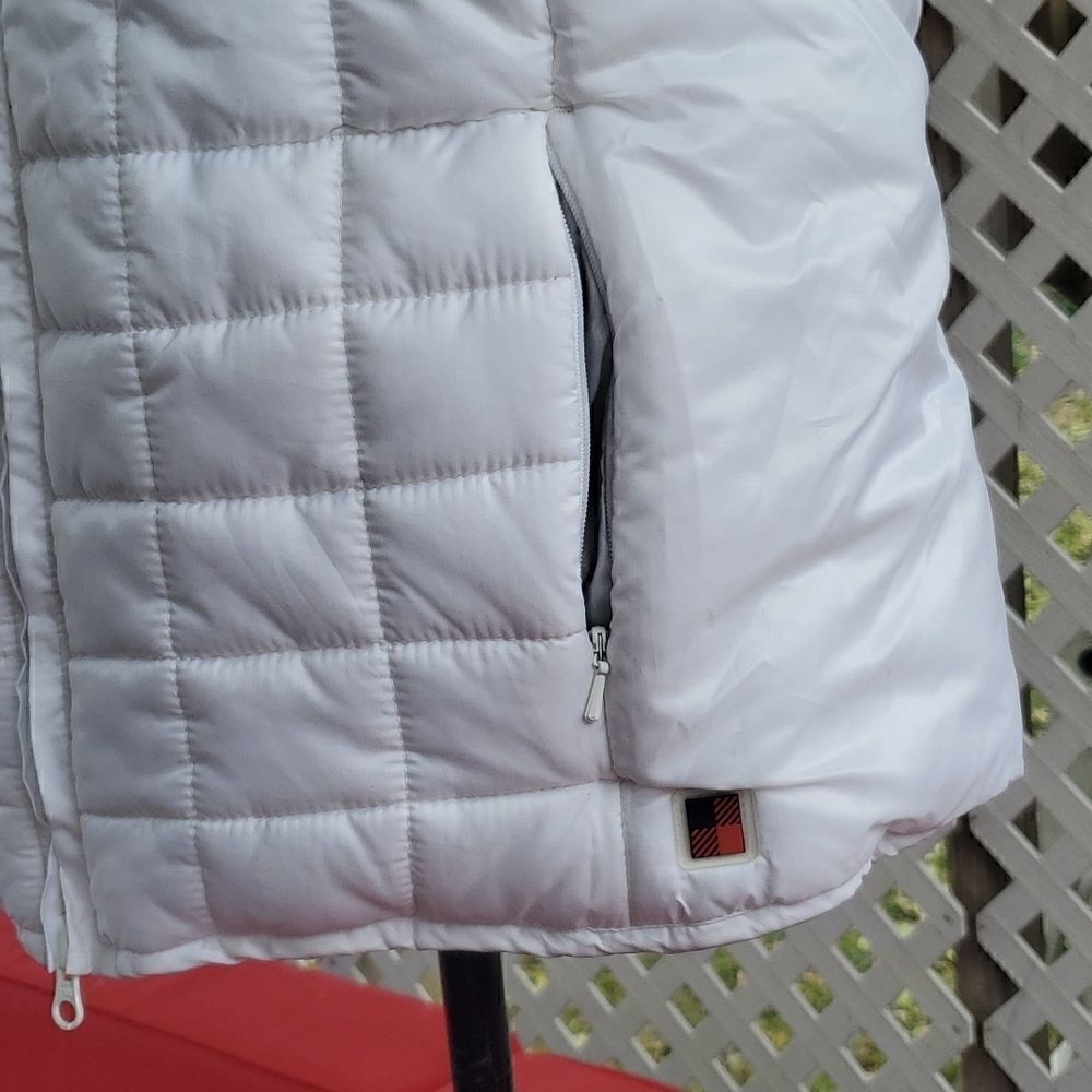 Woolrich | Puffer Vest - Picture 2 of 7